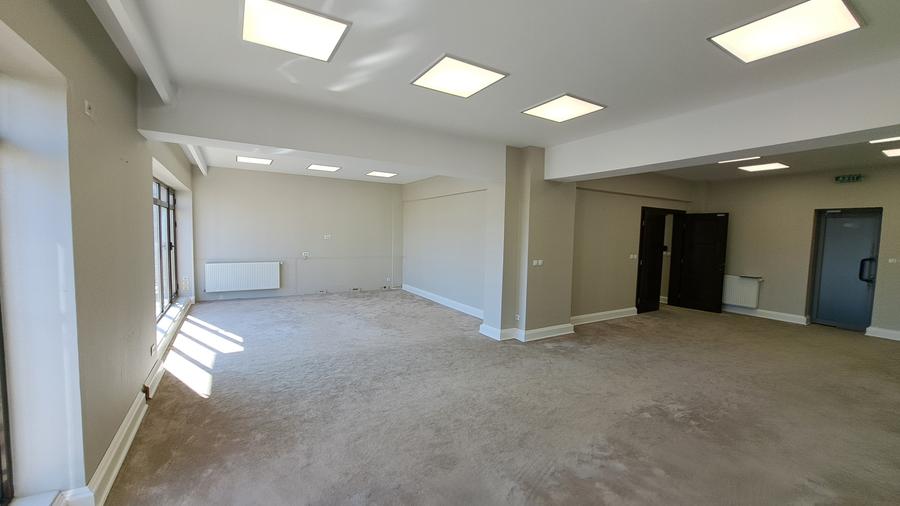 SPATIU BIROU- CLADIRE BIROURI PREMIUM - 23