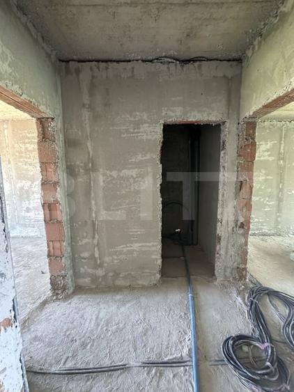 Apartament cu 4 camere 100 mp in bloc cu piscina din cartierul Europa - 9