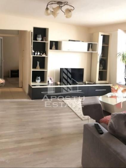 Apartament 2 camere, zona Miorita - 4