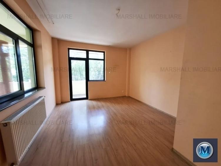 Vila cu 10 camere de inchiriat, zona Albert, 481.9 mp #16094 - 12