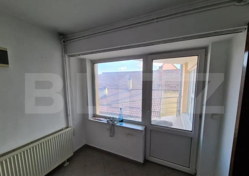 Casa, proprietate pretabila pentru sediu de firma + hala pro - 7