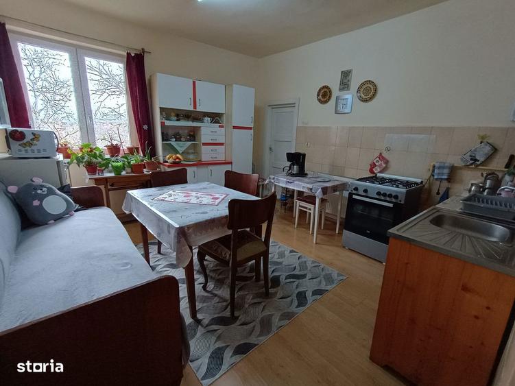 Casa 110m2 / Etaj si Mansarda / str M Eminescu - 11