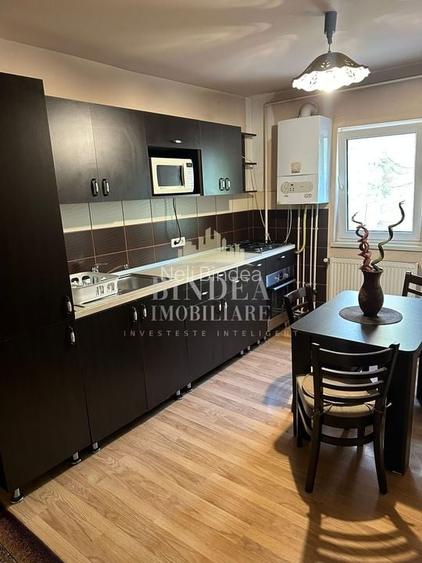 Apartament cu 2 camere semidecomandat în Complex Studențesc