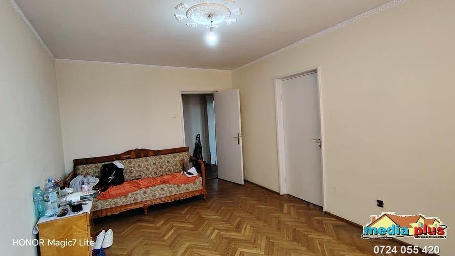 Apartament 3 camere decomandat, vedere bilaterală – Țiglina II - 3