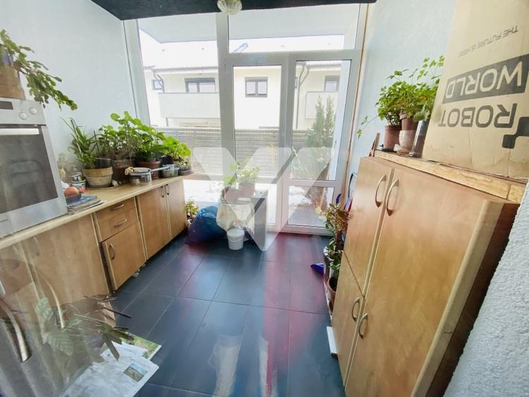 Casa triplex 4 camere mobilata de vanzare in Selimbar Sibiu - 12