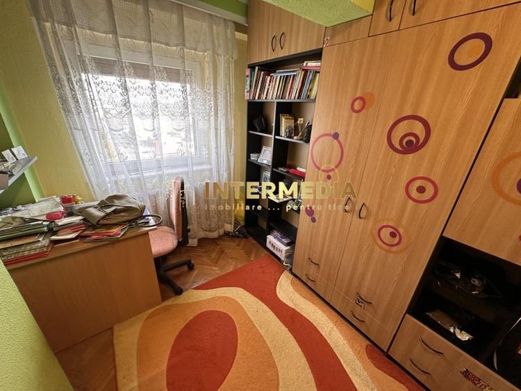 APARTAMENT 3 CAMERE DECOMANDAT I 81 MP I CENTRU I 2 BALCOANE I - 7