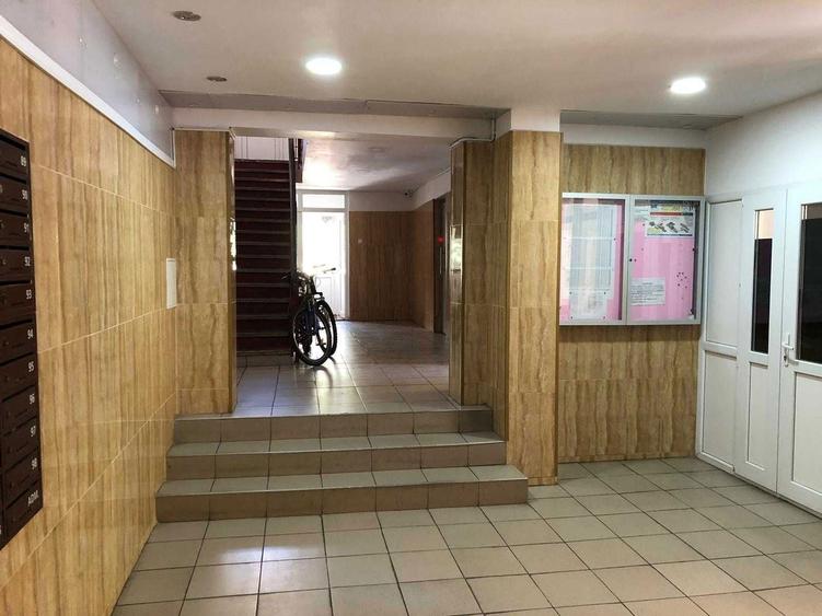 PROPRIETAR vand/schimb garsoniera Nerva Traian Carlova bloc reabilitat - 2