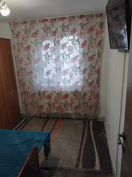 Inchiriez apartament 2 cam - 4
