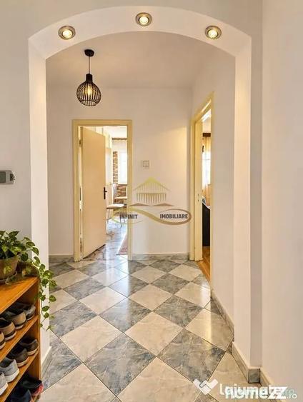 Apartament cu 3 camere decomandat în 9 Mai