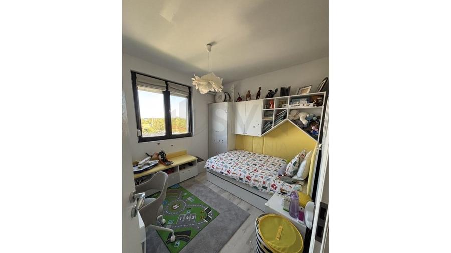 Casă individuală cu 4 camere cu Teren 353 Mp în Tunari