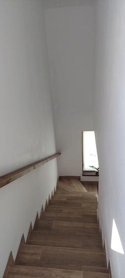 Casă cu 3 camere în Tărlungeni