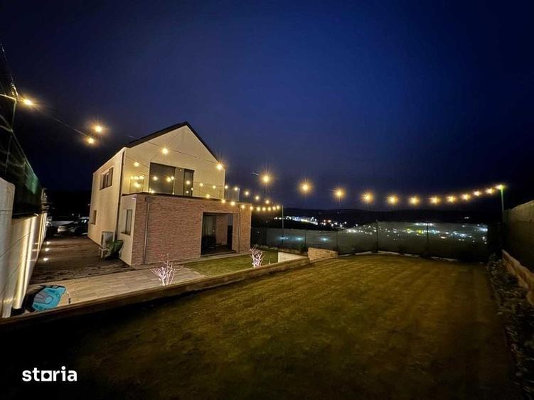 Casă cu 4 camere cu Teren 150 Mp în Central