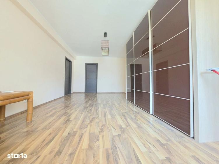 Apartament cu 3 camere în Aviației