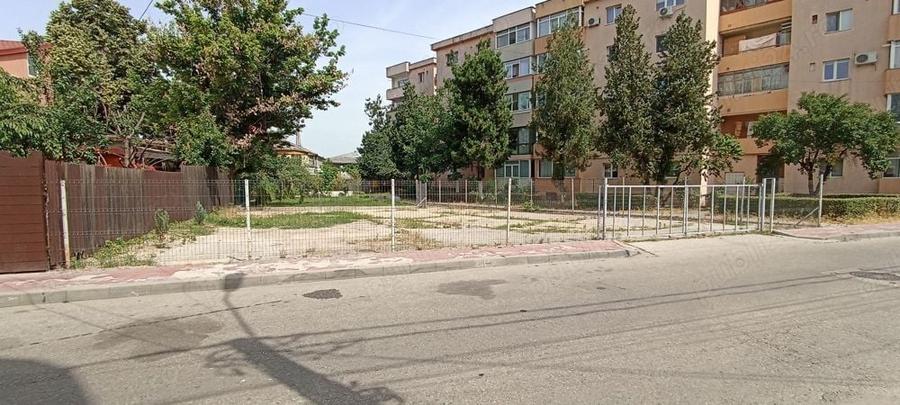 Teren de 267 mp, în Central