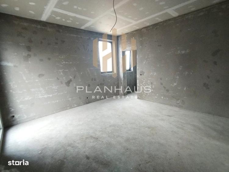 Casă cu 3 camere cu Teren 497 Mp în Mocira