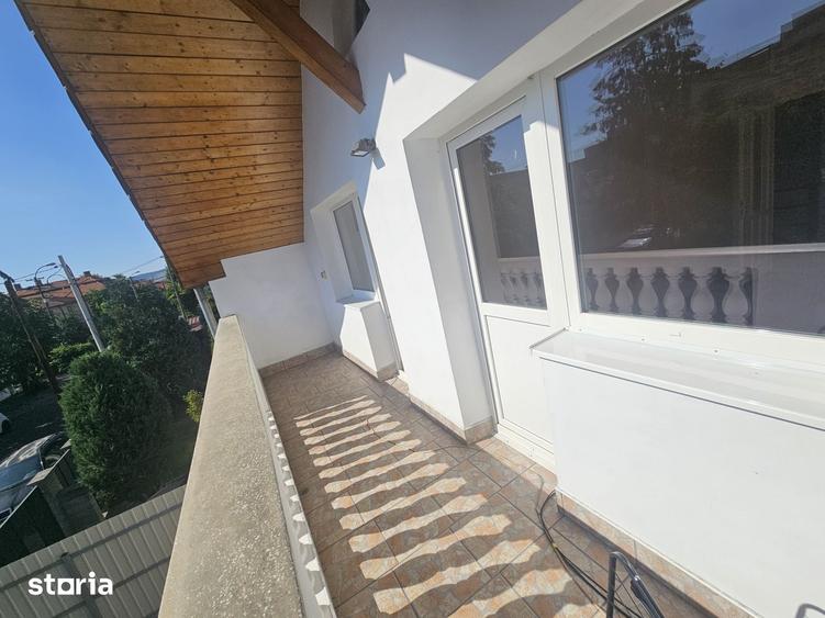 Casă cu 5 camere cu Teren 250 Mp în Gheorgheni