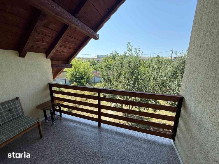 Casă cu 5 camere cu Teren 1000 Mp în Mărgineni