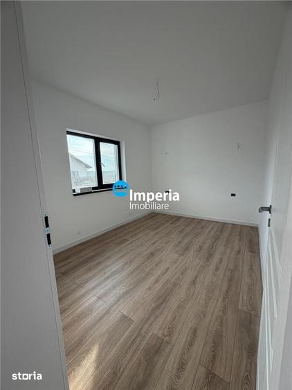 Casă cu 3 camere cu Teren 400 Mp în Miroslava