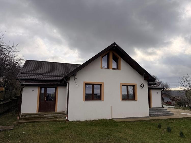 Casa de vanzare, 3 camere, 2 bai, 379mp teren. zona Visani, IAȘI - 4