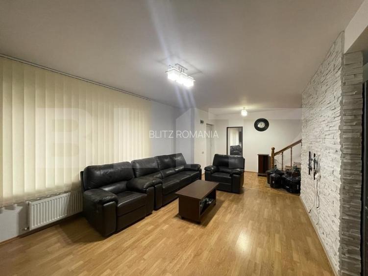 Duplex de 4 camere, 120 mp, gradina 50 mp, parcare, zona Sub Cetate