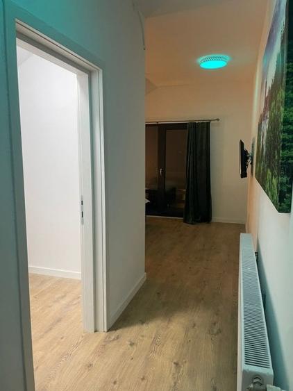 VAND COMPLEX TURISTIC IN BRAN LANGA PARTIA DE SCHI ZANOAGA - 41