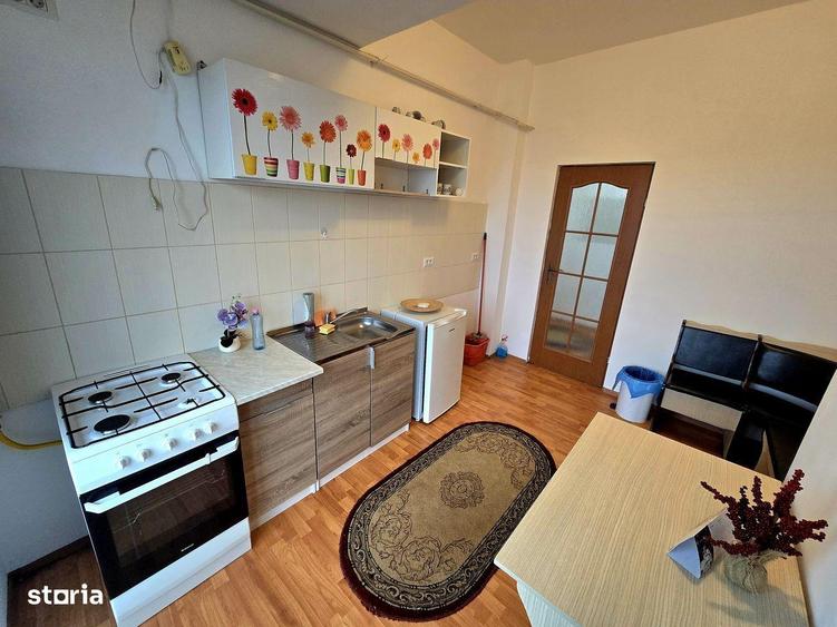 Vand apartament 2 camere ultracentral - 2