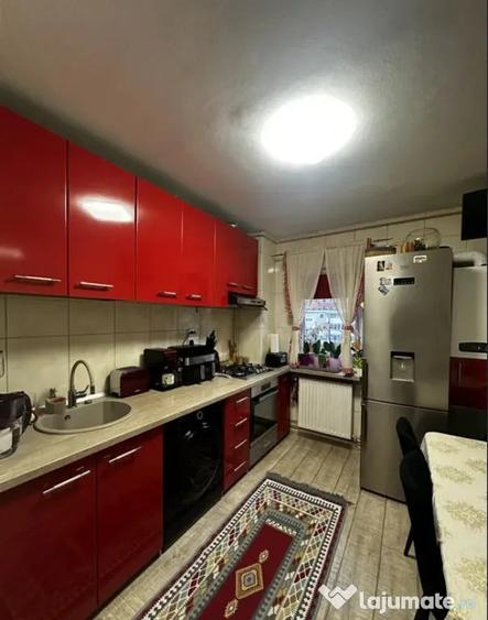 Apartament 2 camere, decomandat - zona Astra - 12