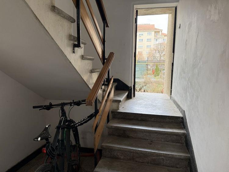 DE VANZARE- Apartament Central, intreg nivelul 1,Dr. Ioan Suciu nr. 21 - 1