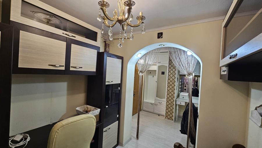 ENACHITA VACARESCU 2 camere decomandat la 325 euro/luna - 11