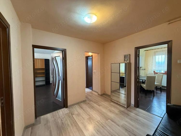 Apartament 3 camere, decomandat, zona Progresul - 9