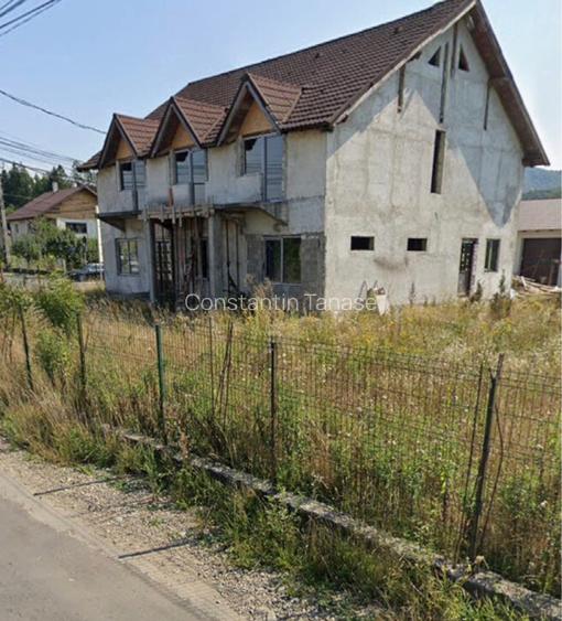 2 case identice P+M +1100 mp teren! Sighetu Marmatiei, Maramures