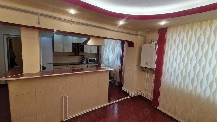 Inchiriez apartament 3 camere - 7