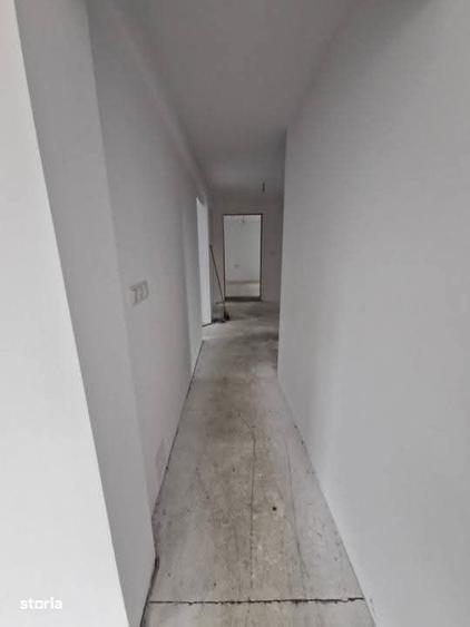 Casa individuala, decomandata, 9 camere, 210mp., teren 1500 mp, zona S - 6