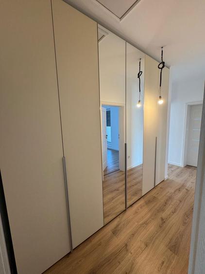 Casa de vanzare la cheie , toate utilitatile - 3