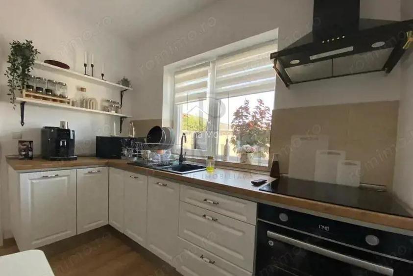 Duplex mobilat utilat - canalizare - asfalt - ocupabil imediat Duplex mobilat utilat - canalizare - asfalt - ocupabil imediat