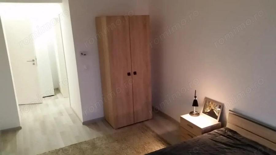 Apartament 3 camere, zona Tractorul - 7