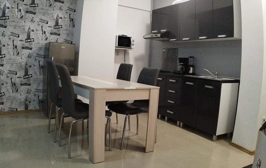 Particular,MAMAIA, central, vis a vis de Dorna, liber, ideal investitie - 3