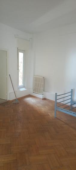 Apartament 3 camere Strada Smardan-Centrul Vechi - 10