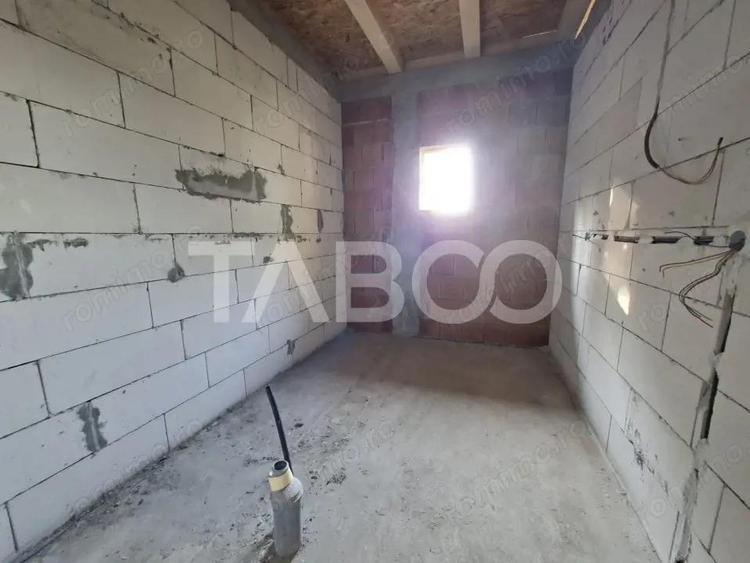 Casa individuala de vanzare in Mohu - la cheie si cu toate utilitatile - 5