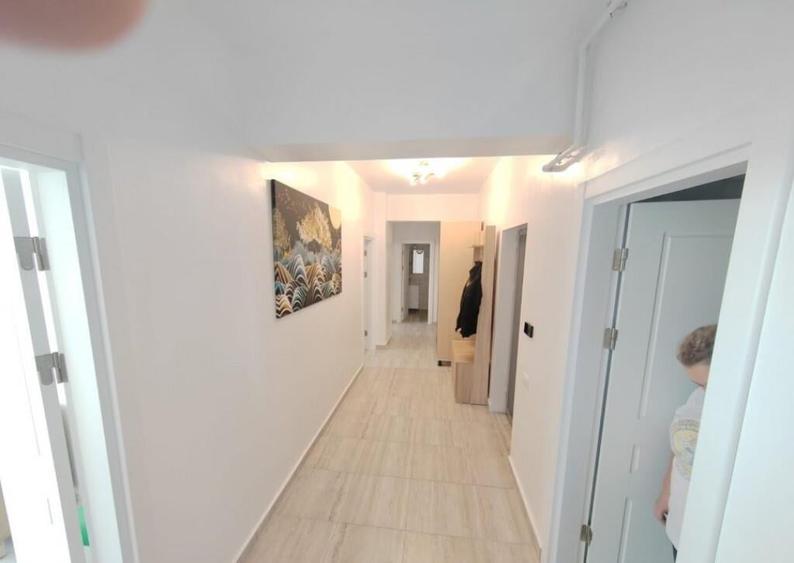 Apartament 3 camere zona Titan - 32