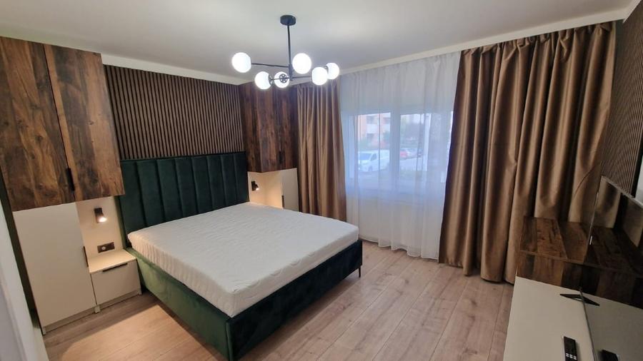 PF vănd ap. de lux 3 camere,totul nou, situat central, strada Nasaud - 12