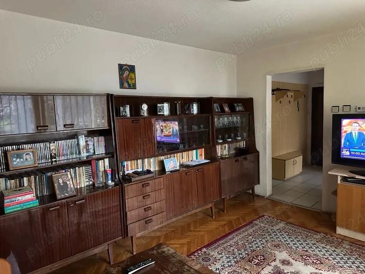 Apartament cu 3 camere decomandat în Gheorgheni