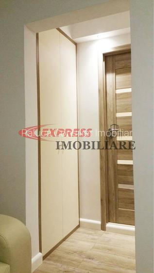 Apartament cu 4 camere semidecomandat în Dristor Apartament cu 4 camere semidecomandat în Dristor