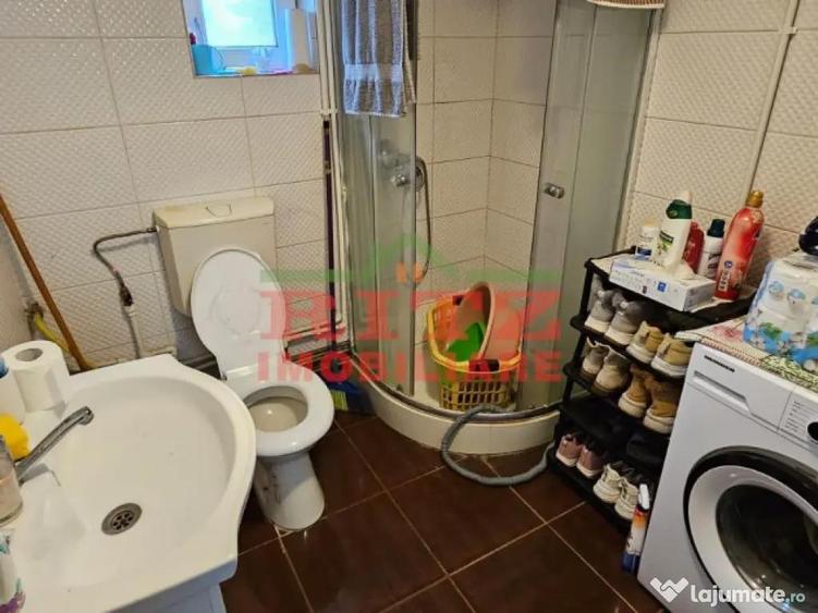 CASA DE VANZARE P 1 E - 3