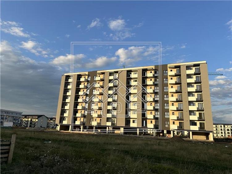 Apartament 3 camere + balcon, debara, et. 2, zona Doamna Stanca - 5