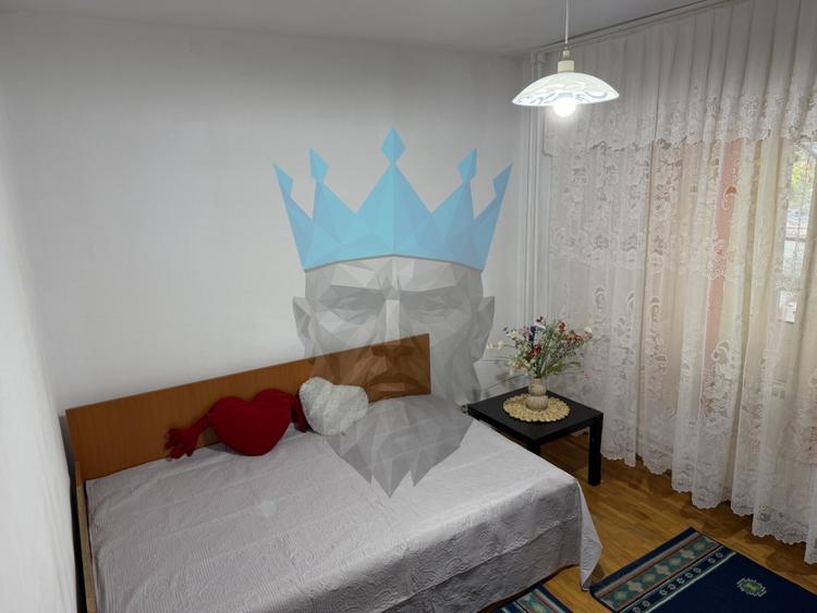 Apartament cu 3 camere decomandat, mobilat în Splaiul Unirii
