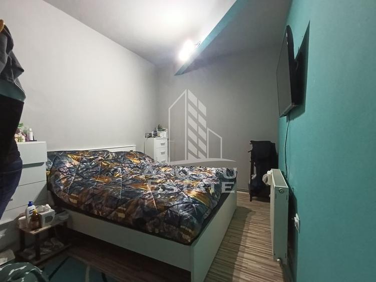 Apartament cu 4 camere, centrala proprie, 2 bai, terasa, zona Iosefin. - 2
