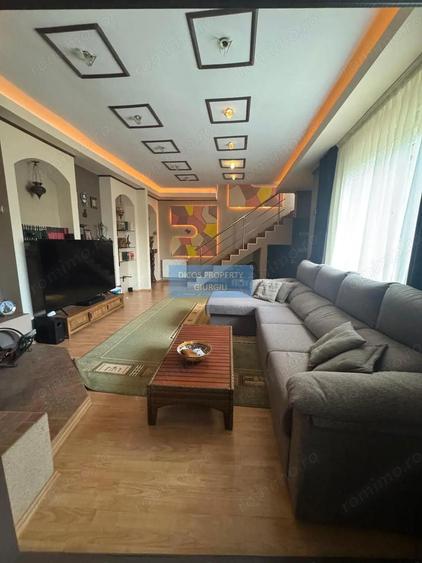 Casa de vanzare pe strada Tudor Vladimirescu - 16