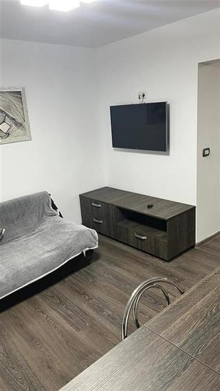 Spatiu birouri,cabinete,intrare stadala,zona Pompieri,76 mp utili - 7