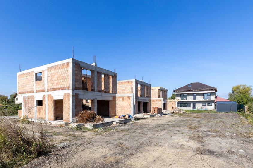 Case Stupini, 5 camere, 2026, priveliște spre Tâmpa, P+E, 470 mp teren - 27